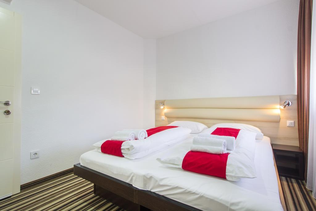 Parkcity Rooms Šibenik Exterior foto