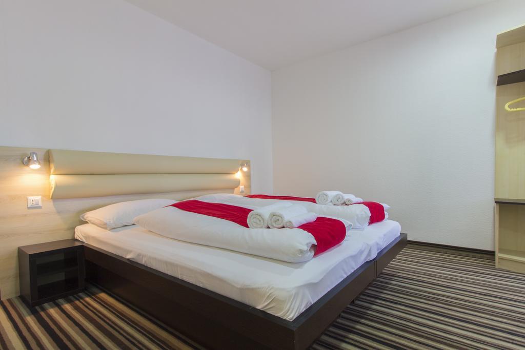 Parkcity Rooms Šibenik Exterior foto